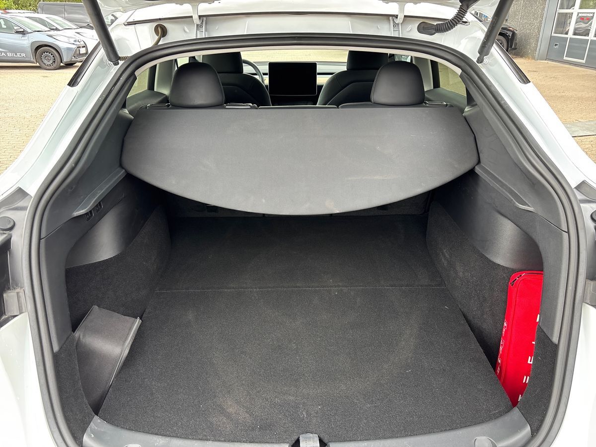 Billede af Tesla Model Y EL RWD 299HK 5d Aut.