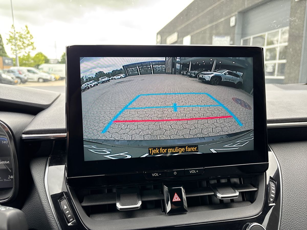 Billede af Toyota Corolla Touring Sports 1,8 Hybrid Style E-CVT 140HK Stc Trinl. Gear