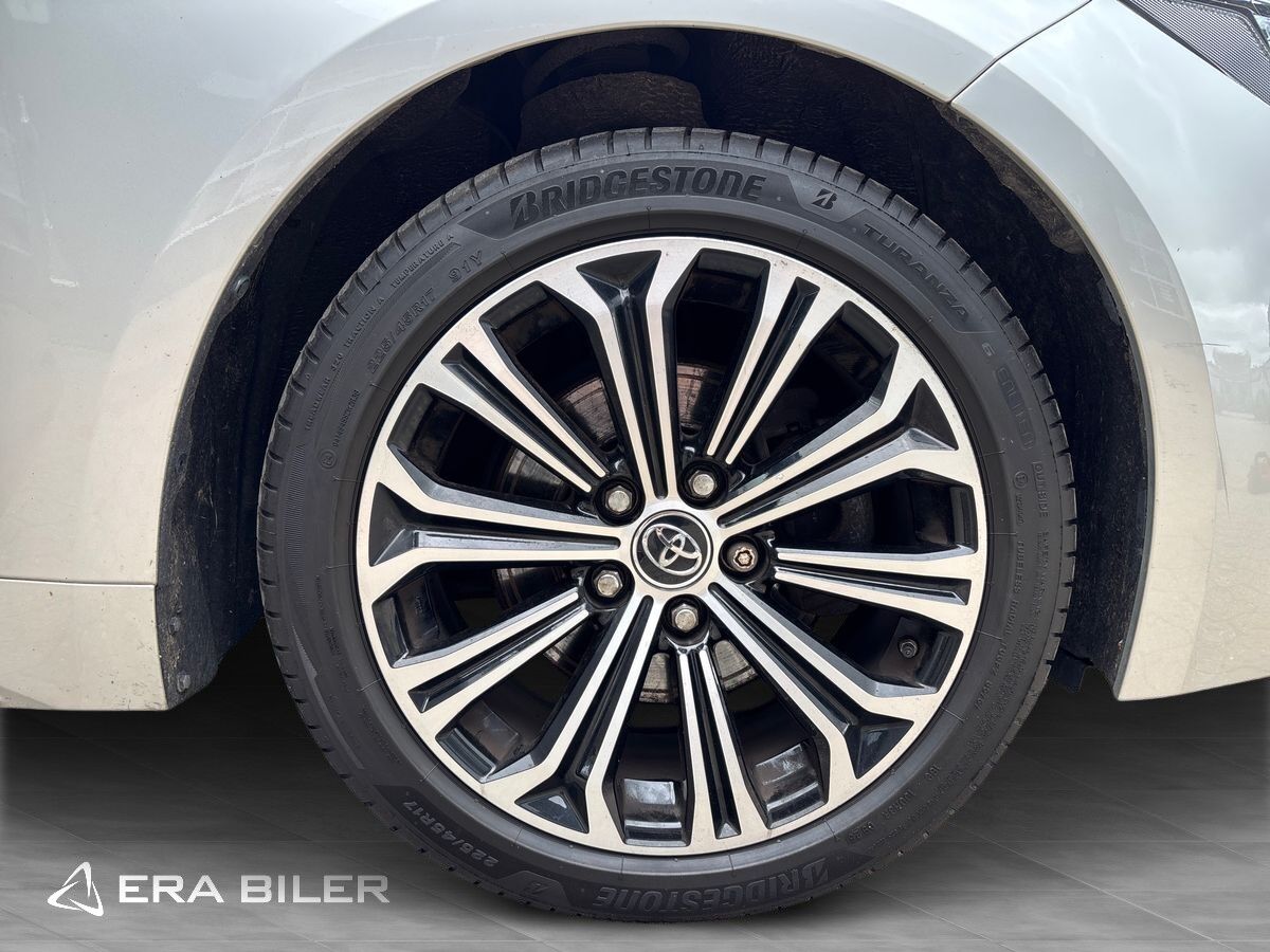 Billede af Toyota Corolla Touring Sports 2,0 Hybrid H3 Premium E-CVT 180HK Stc 6g Aut.