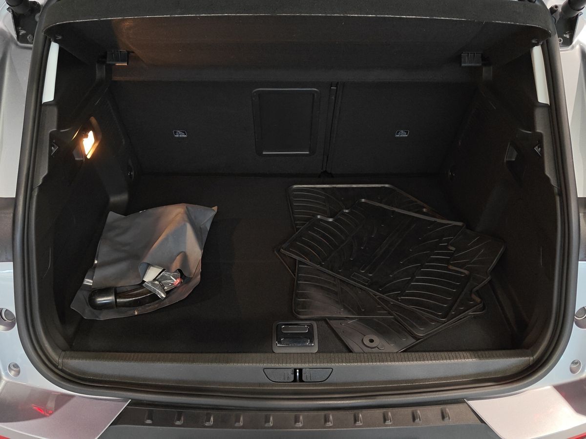 Billede af Opel Grandland X 1,6 PHEV  Plugin-hybrid Ultimate 225HK 5d 8g Aut.