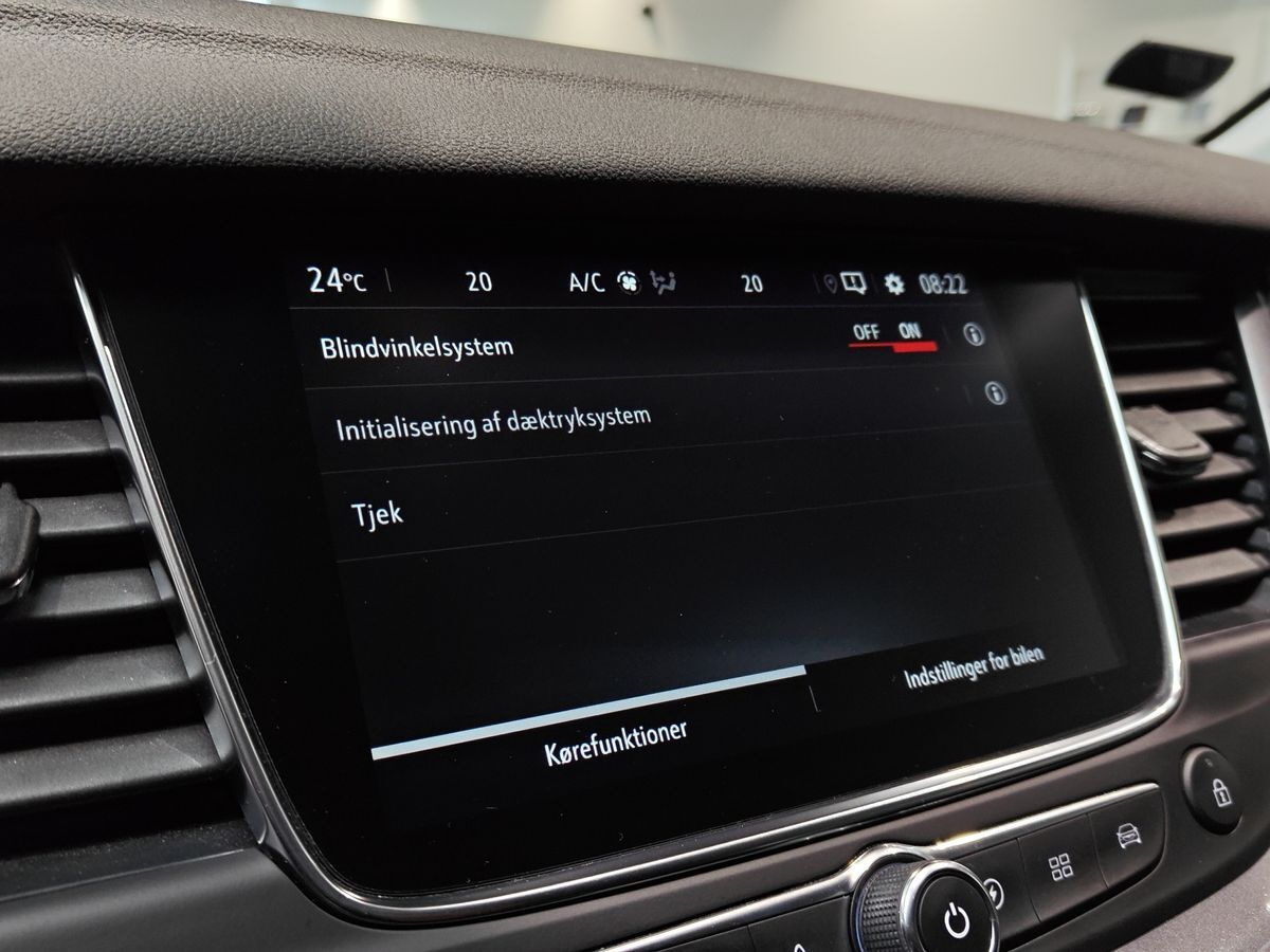Billede af Opel Grandland X 1,6 PHEV  Plugin-hybrid Ultimate 225HK 5d 8g Aut.
