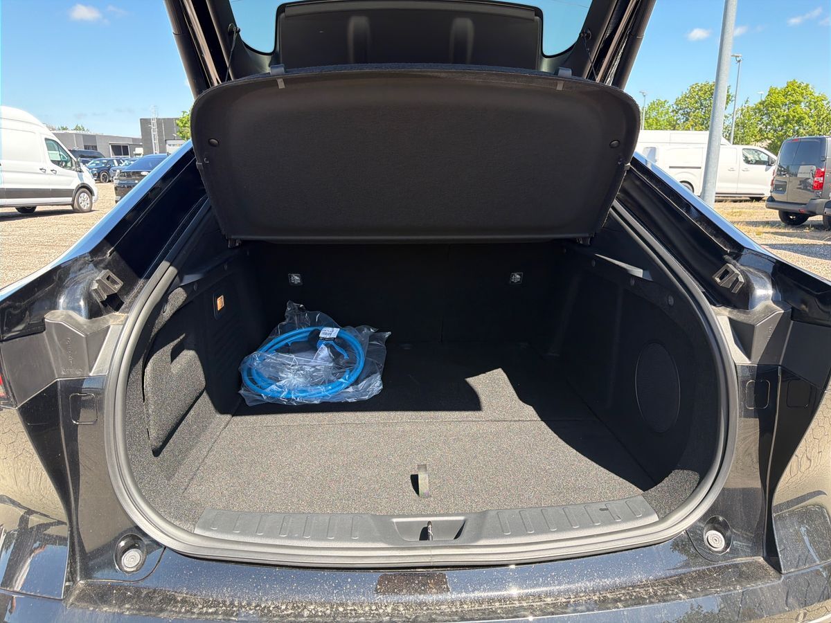 Billede af Mazda 6e EL Takumi Plus 258HK 5d Aut.