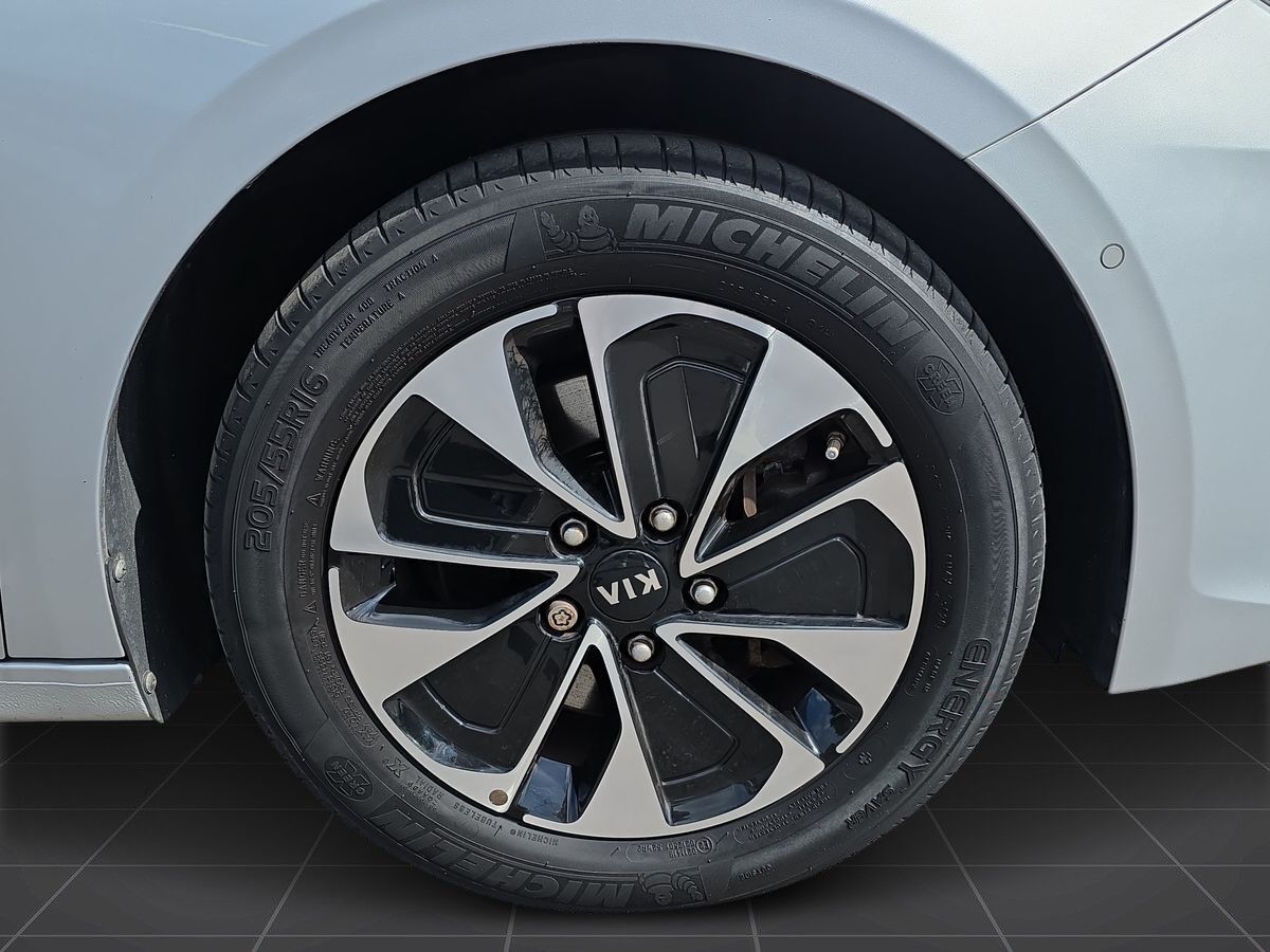 Billede af Kia Ceed SW 1,6 GDI PHEV  Plugin-hybrid Upgrade m/Plus DCT 141HK Stc 6g Aut.