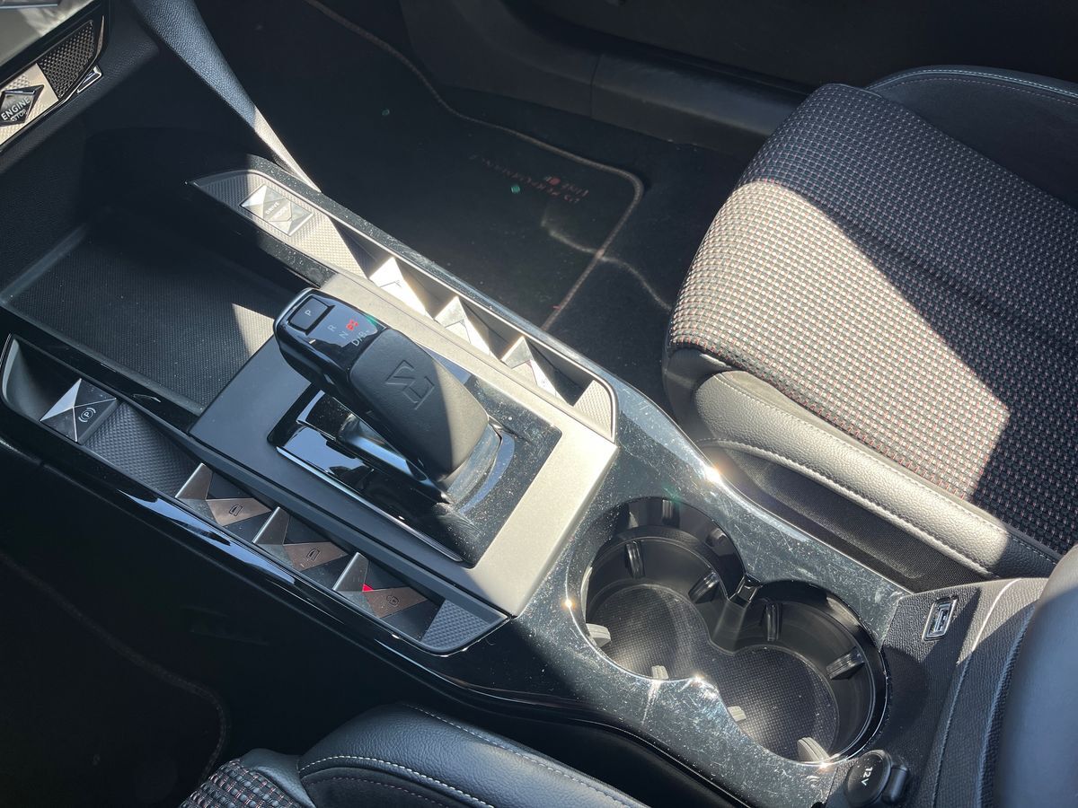 Billede af DS DS3 Crossback E-Tense Performance Line Pack 136HK 5d Aut.