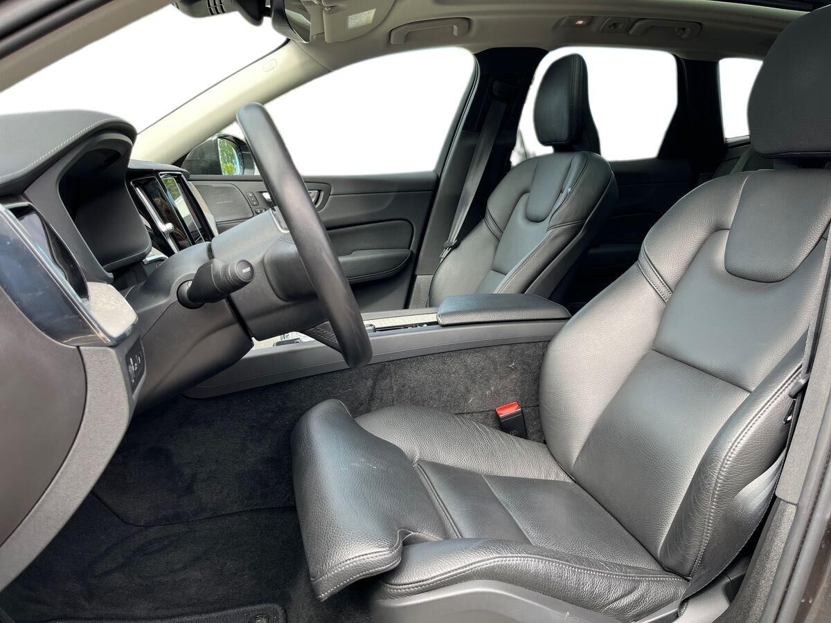 Billede af Volvo XC60 2,0 T6 Recharge  Plugin-hybrid Inscription AWD 350HK 5d 8g Aut.