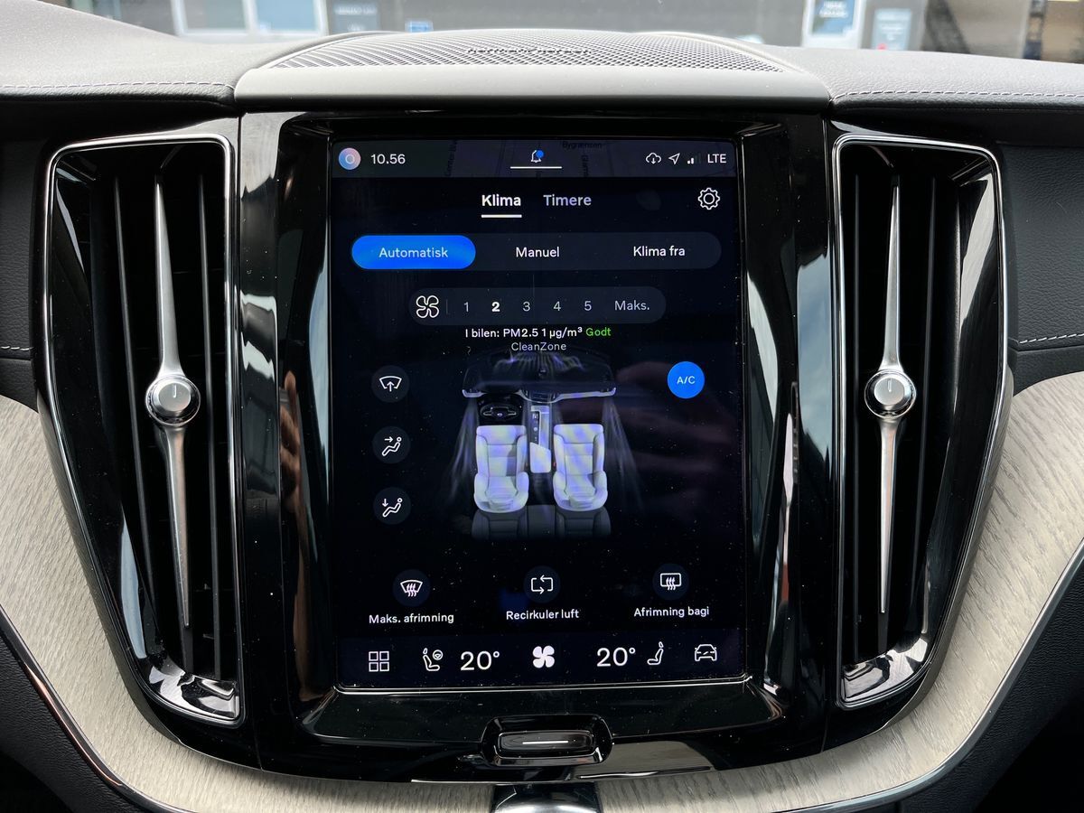 Billede af Volvo XC60 2,0 T6 Recharge  Plugin-hybrid Inscription AWD 350HK 5d 8g Aut.