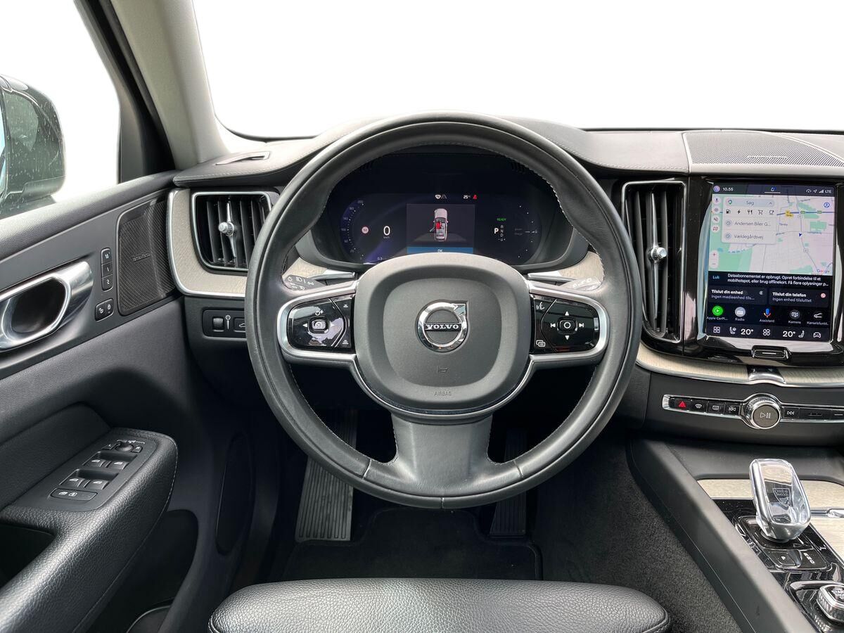 Billede af Volvo XC60 2,0 T6 Recharge  Plugin-hybrid Inscription AWD 350HK 5d 8g Aut.