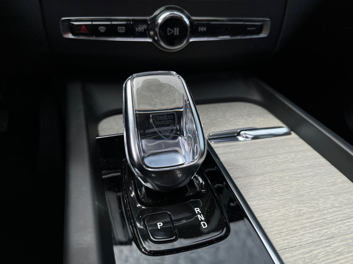 Billede af Volvo XC60 2,0 T6 Recharge  Plugin-hybrid Inscription AWD 350HK 5d 8g Aut.