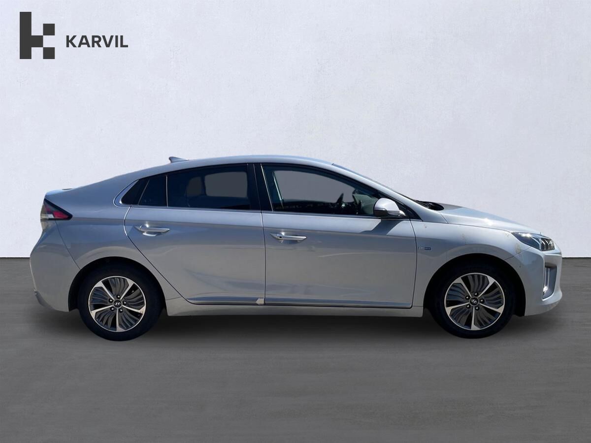 Billede af Hyundai Ioniq 1,6 GDI  Plugin-hybrid Premium plug-in 141HK 5d 6g Aut.