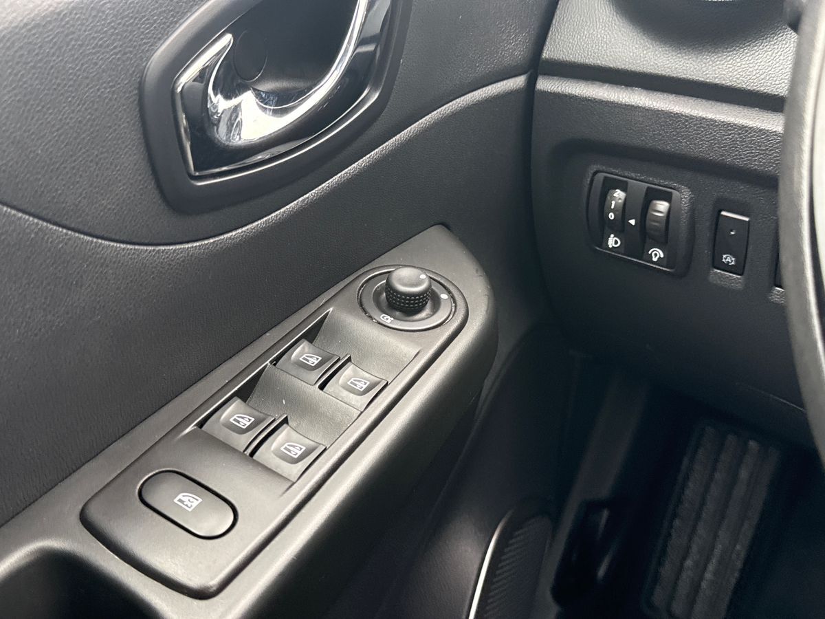 Billede af Renault Captur 1,2 TCE Expression EDC 120HK 5d 6g Aut.
