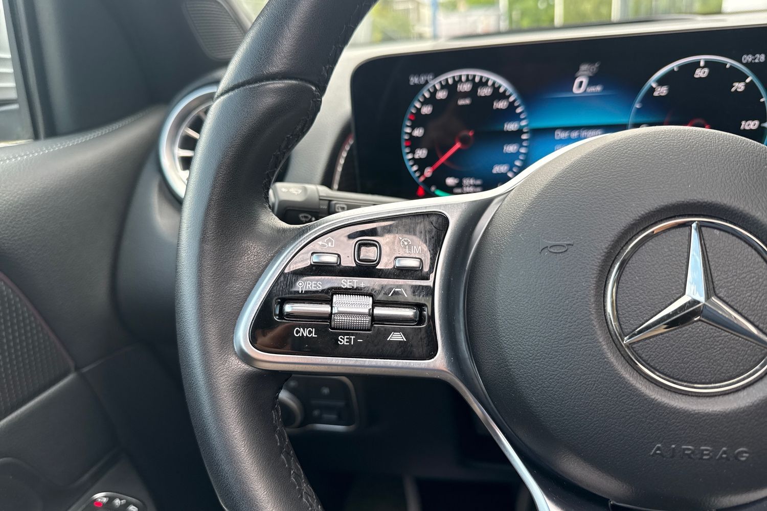 Billede af Mercedes-Benz EQB 300 EL Progressive 4Matic 228HK 5d Aut.