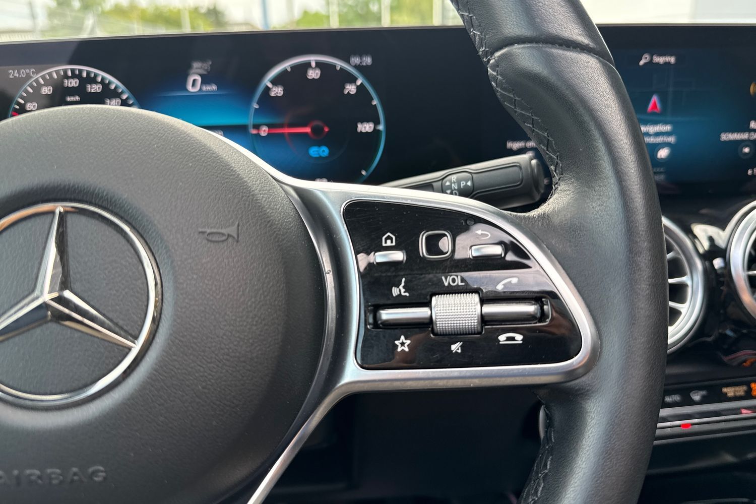 Billede af Mercedes-Benz EQB 300 EL Progressive 4Matic 228HK 5d Aut.