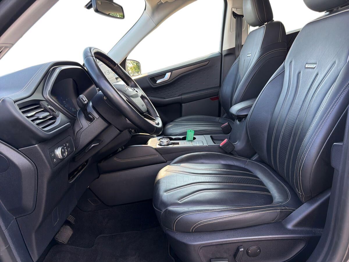 Billede af Ford Kuga 2,5 Plugin-hybrid Vignale CVT 225HK 5d Trinl. Gear