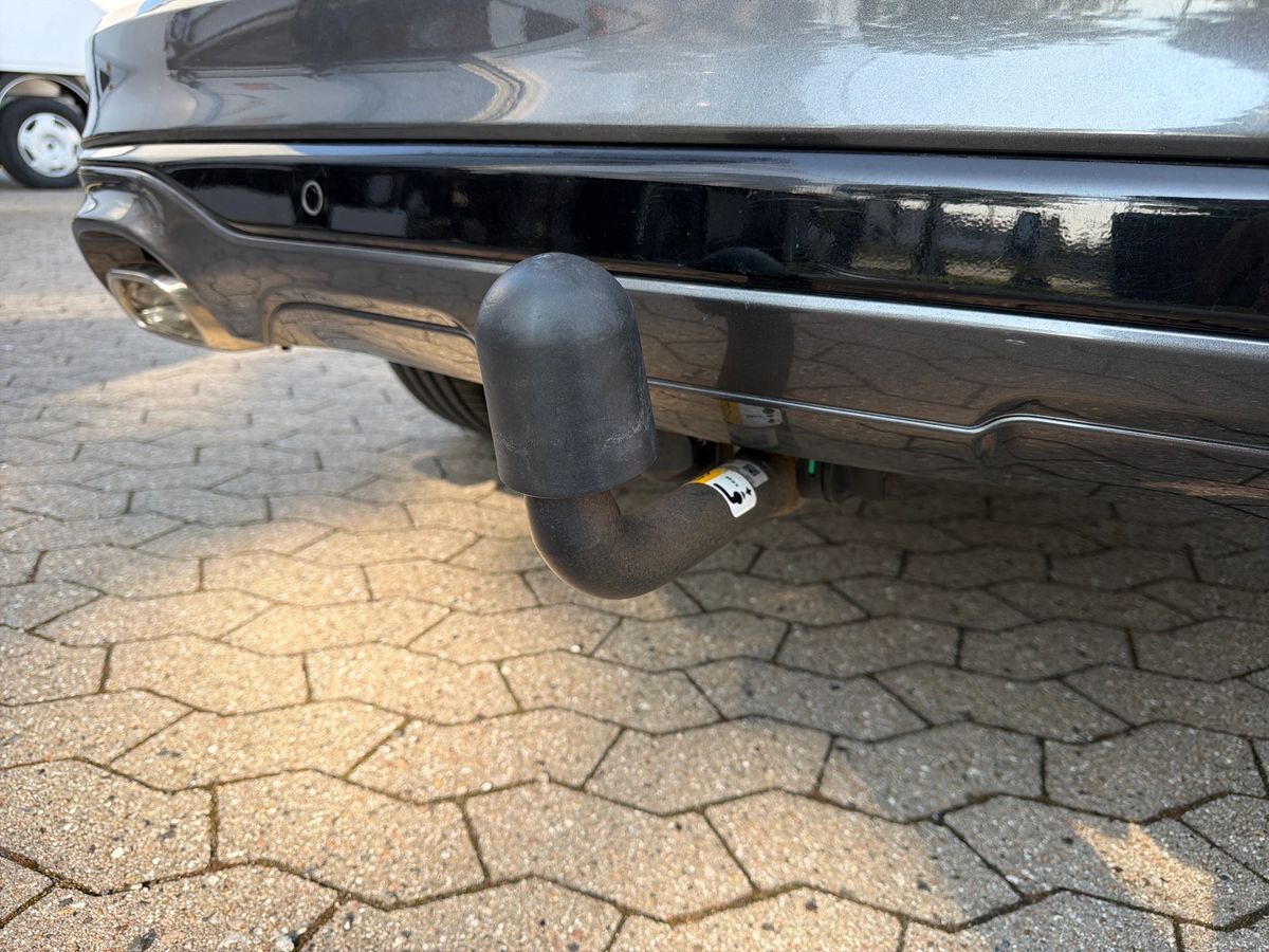 Billede af Ford Kuga 2,5 Plugin-hybrid Vignale CVT 225HK 5d Trinl. Gear