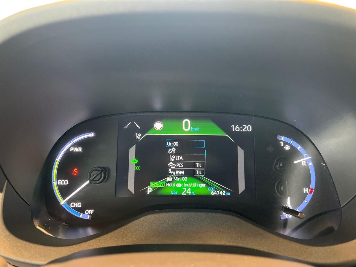 Billede af Toyota Yaris Cross 1,5 Hybrid Adventure Technology Plus 116HK 5d Trinl. Gear