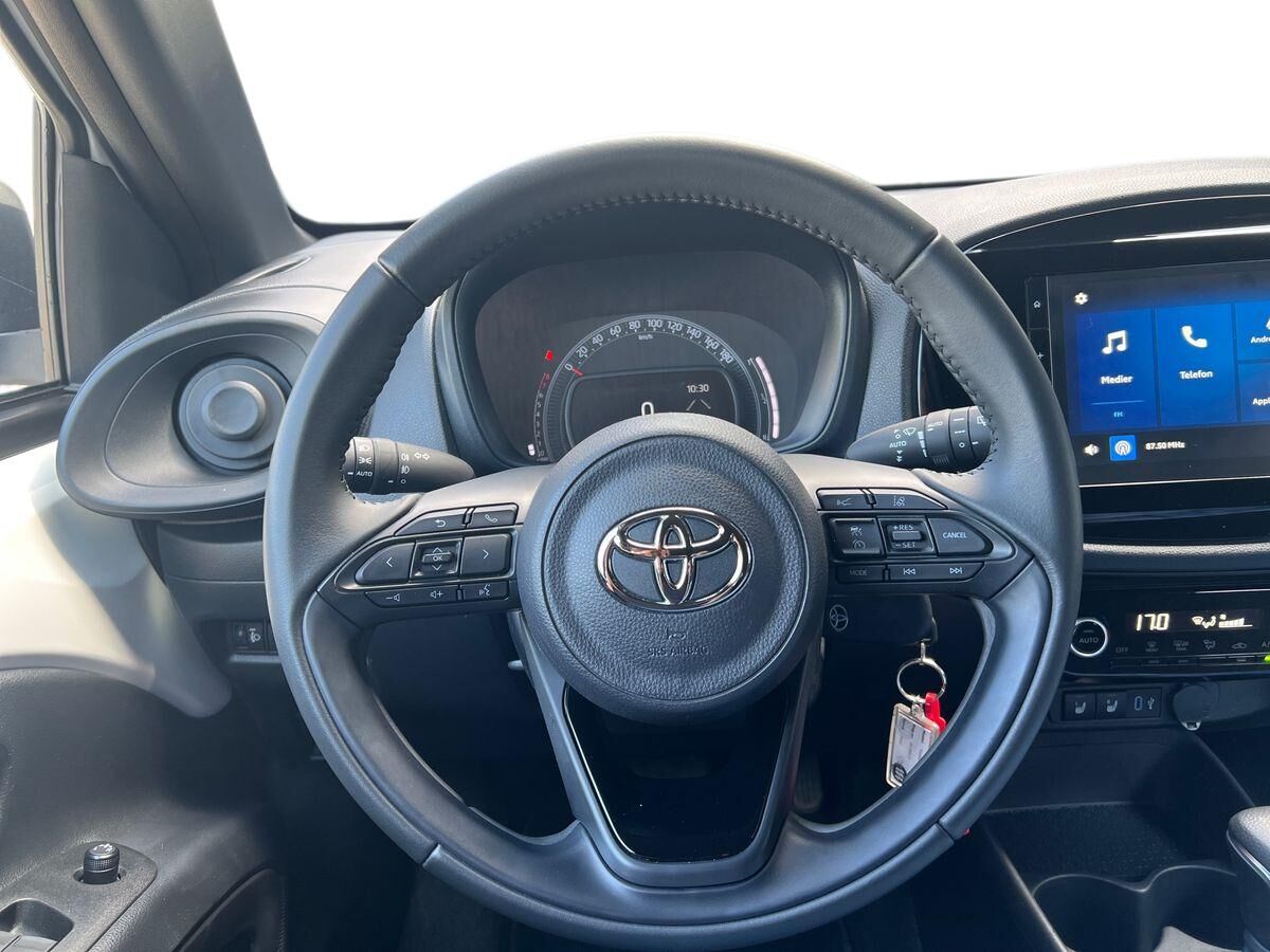 Billede af Toyota Aygo X 1,0 VVT-I Active 72HK 5d Aut.