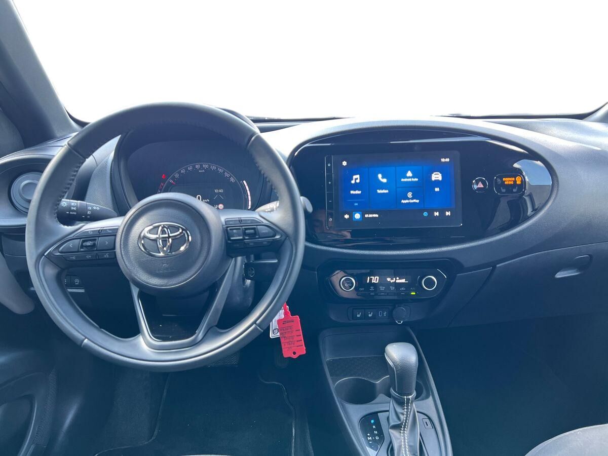 Billede af Toyota Aygo X 1,0 VVT-I Active 72HK 5d Aut.