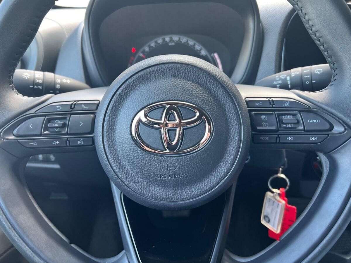 Billede af Toyota Aygo X 1,0 VVT-I Active 72HK 5d Aut.