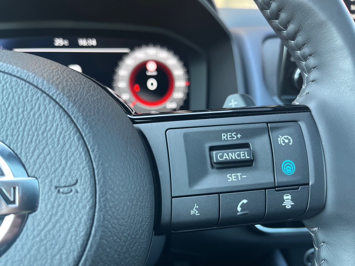 Billede af Nissan Qashqai 1,3 MHEV  Mild hybrid Tekna+ X-Tronic 158HK 5d 7g Aut.