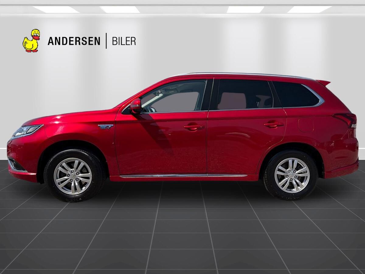 Billede af Mitsubishi Outlander 2,4 PHEV  Plugin-hybrid Inform+ 4WD 224HK 5d 6g Trinl. Gear