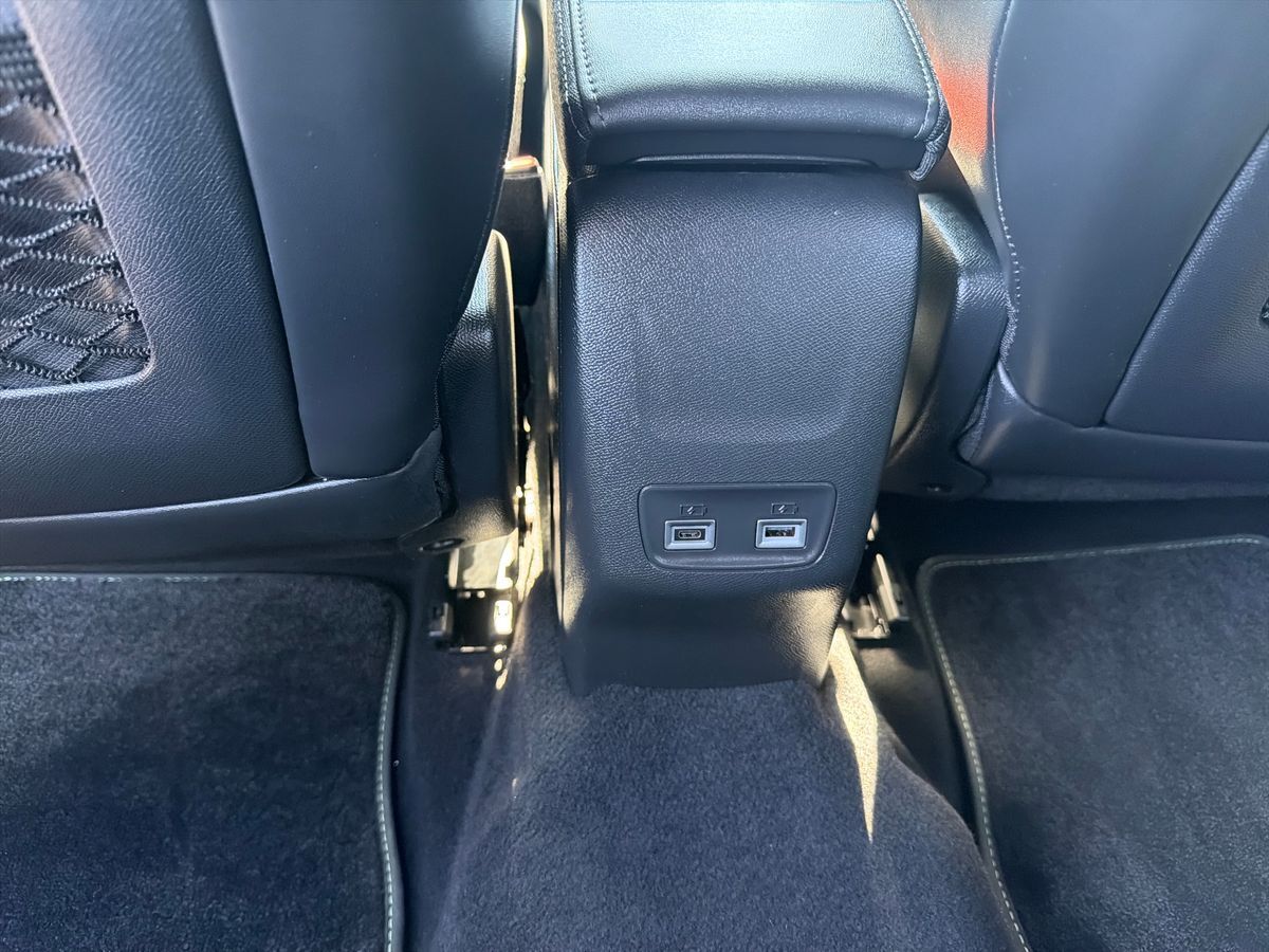 Billede af Peugeot e-2008 EL GT 156HK 5d Aut.