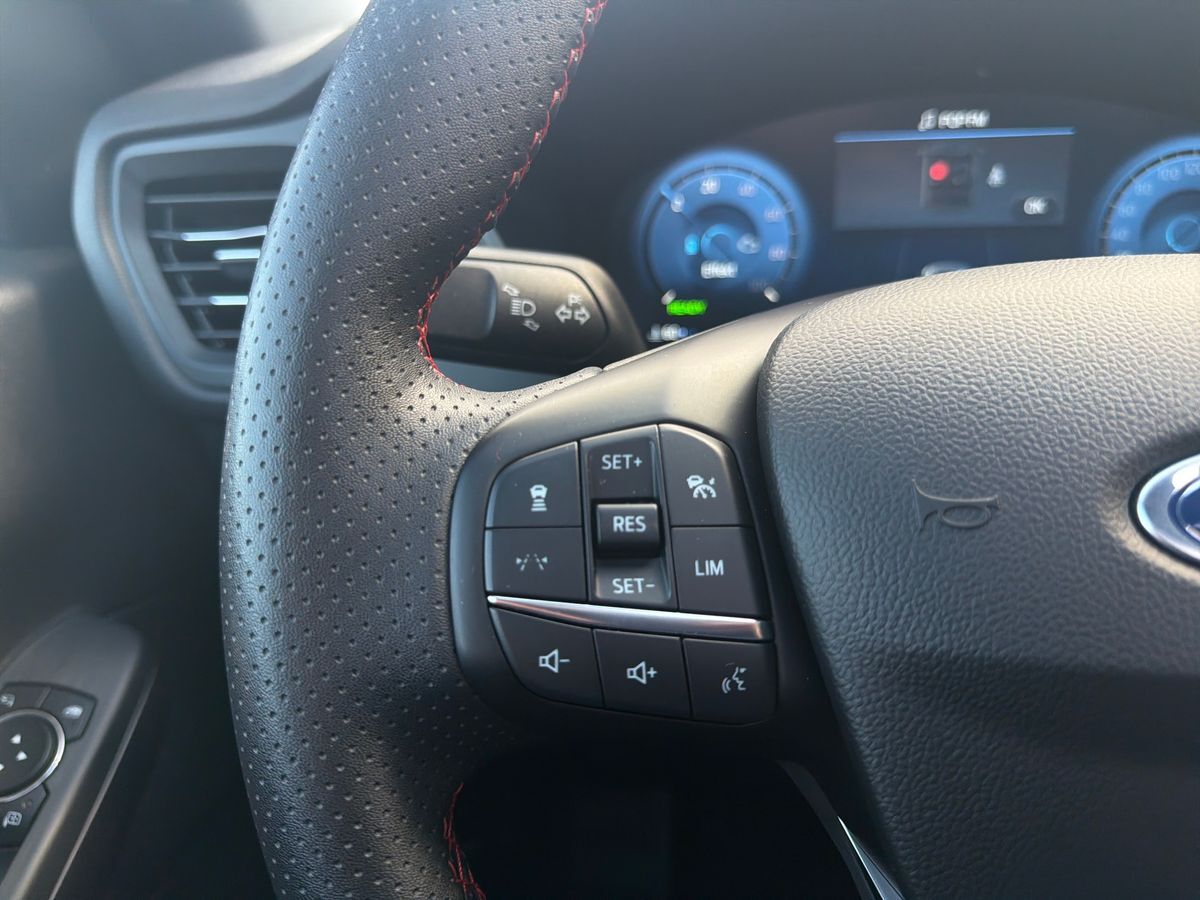 Billede af Ford Kuga 2,5 Plugin-hybrid ST-Line X CVT 243HK 5d Aut.