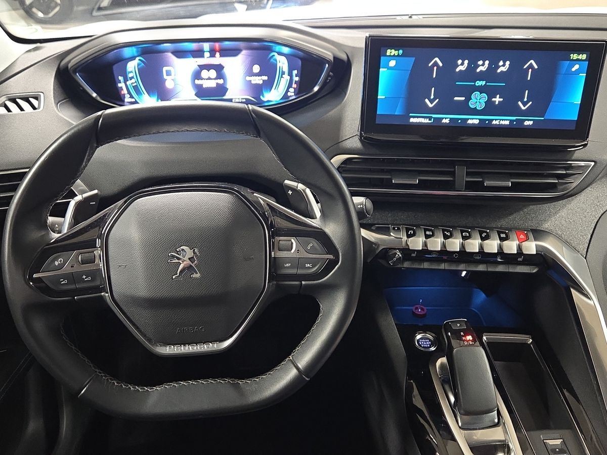 Billede af Peugeot 3008 1,6 PureTech  Plugin-hybrid First Selection EAT8 225HK 5d 8g Aut.