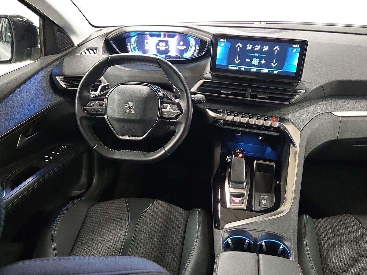Billede af Peugeot 3008 1,6 PureTech  Plugin-hybrid First Selection EAT8 225HK 5d 8g Aut.