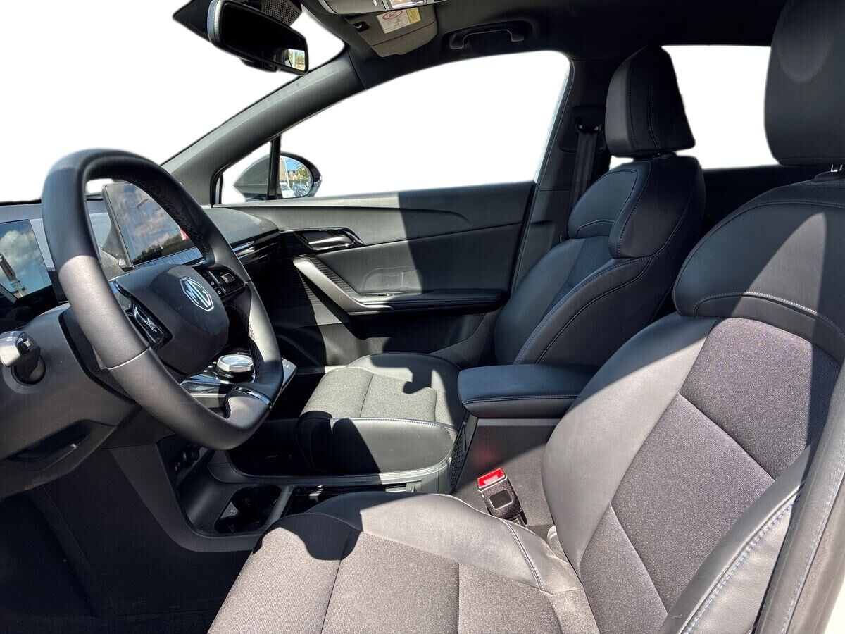 Billede af MG MG4 Electric EL Luxury Long Range 204HK 5d Aut.