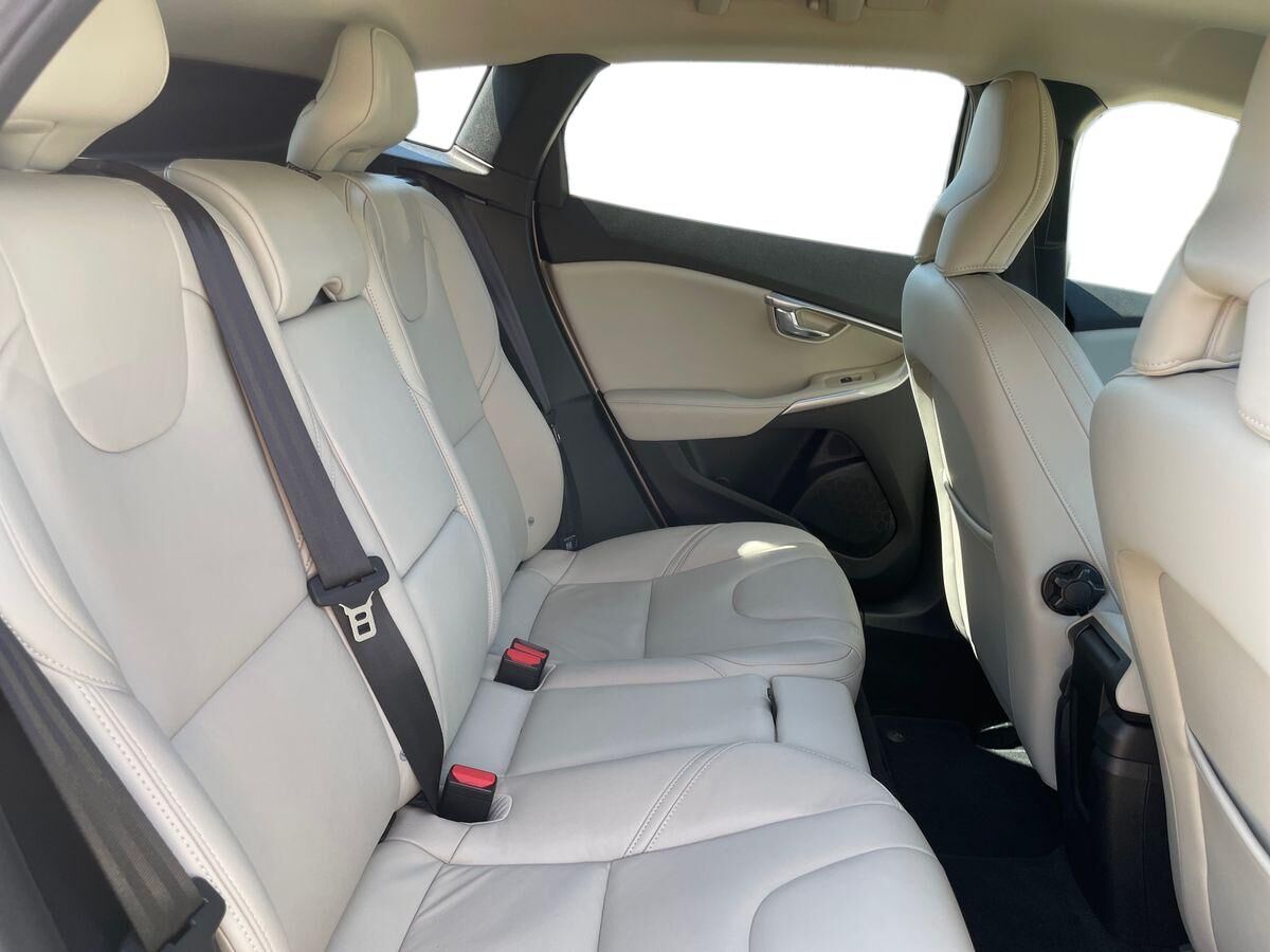 Billede af Volvo V40 2,0 T3 Momentum 152HK 5d 6g