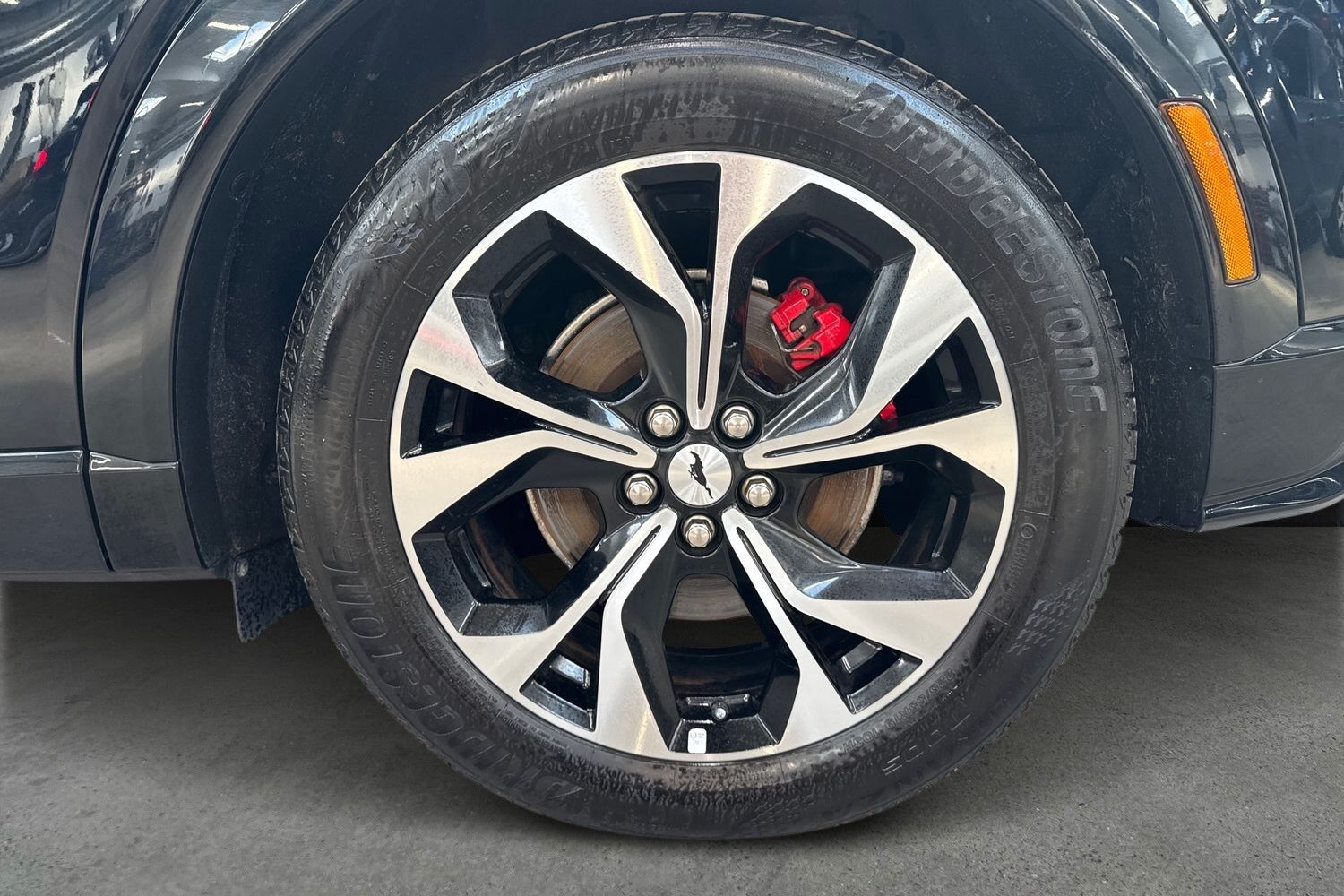 Billede af Ford Mustang Mach-E EL SR Premium AWD 269HK 5d Aut.