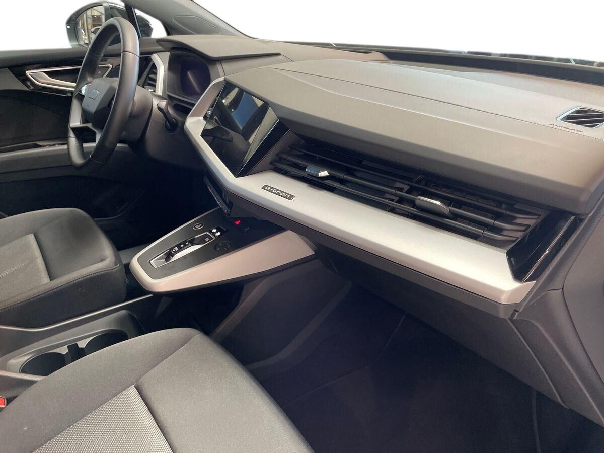 Billede af Audi Q4 45 E-tron Advanced Quattro 265HK 5d Aut.