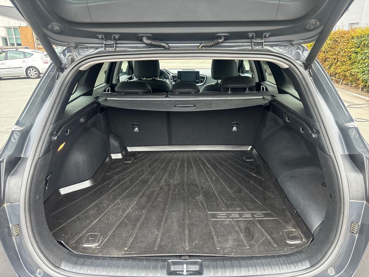 Billede af Kia Ceed SW 1,6 GDI PHEV  Plugin-hybrid Upgrade DCT 141HK Stc 6g Aut.
