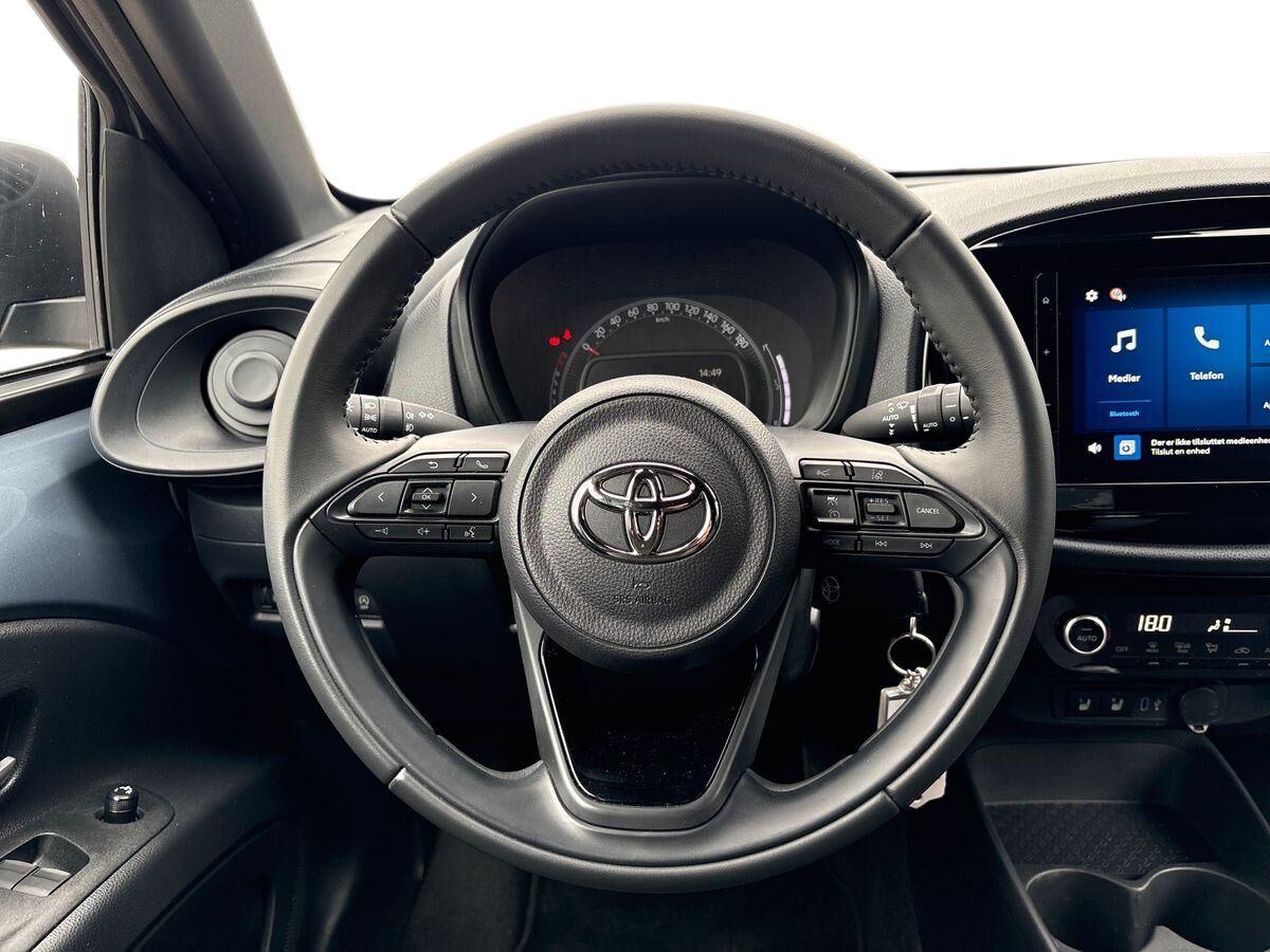 Billede af Toyota Aygo X 1,0 VVT-I Active 72HK 5d