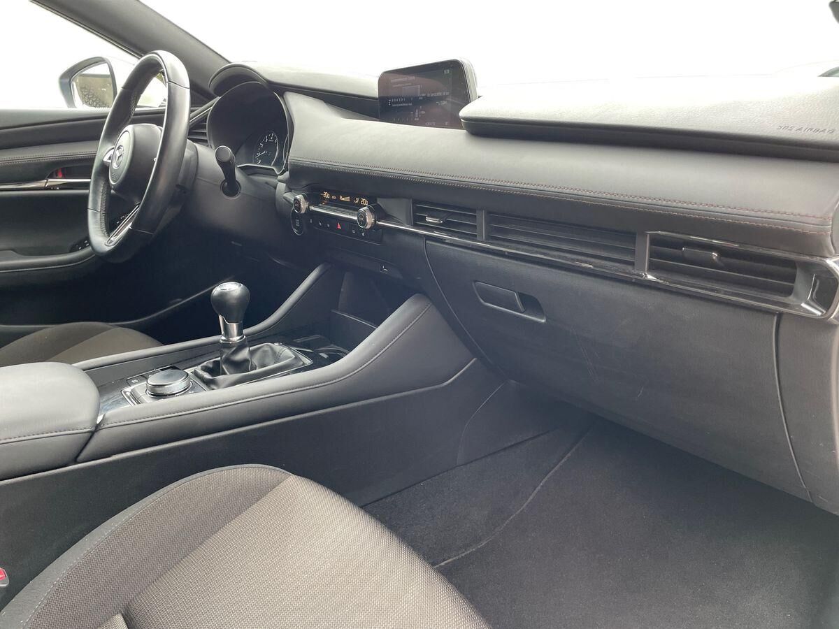 Billede af Mazda 3 2,0 Skyactiv-G  Mild hybrid Sky 150HK 5d 6g