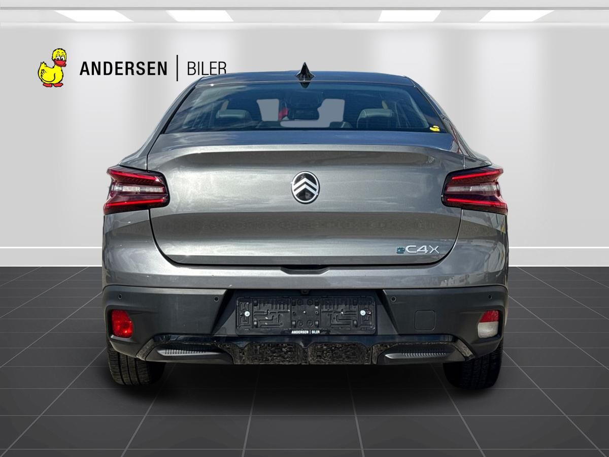Billede af Citroën e-C4 X EL Plus 156HK 5d Aut.