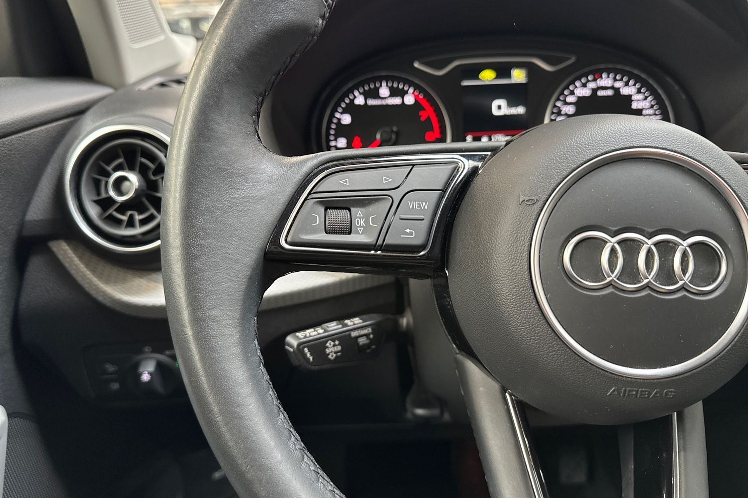 Billede af Audi Q2 1,5 35 TFSI Prestige S Tronic 150HK 5d 7g Aut.