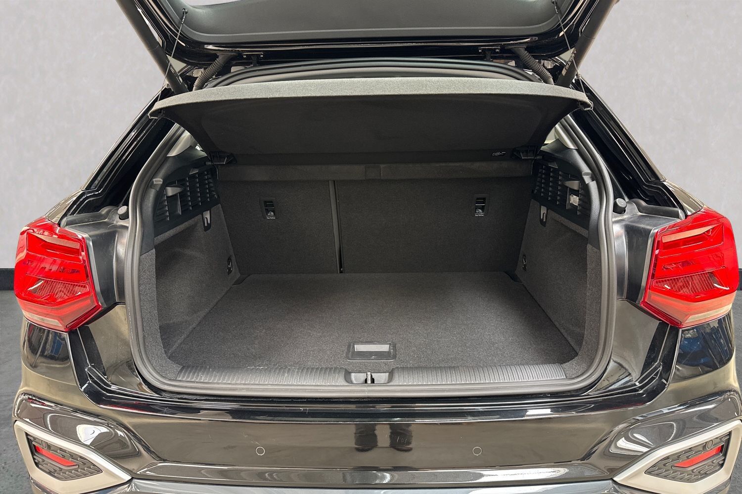 Billede af Audi Q2 1,5 35 TFSI Prestige S Tronic 150HK 5d 7g Aut.