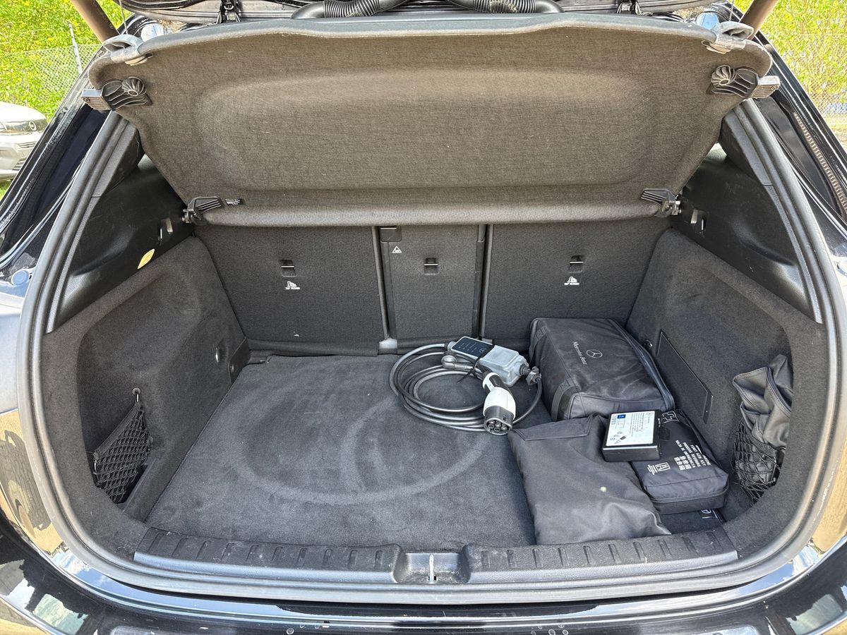 Billede af Mercedes-Benz GLA250 e 1,3 Plugin-hybrid Progressive 8G-DCT 218HK 5d 8g Aut.
