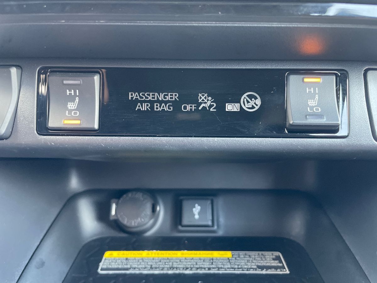 Billede af Toyota RAV4 Plug-in 2,5 Plugin-hybrid H3 Premium AWD 306HK 5d 6g Aut.