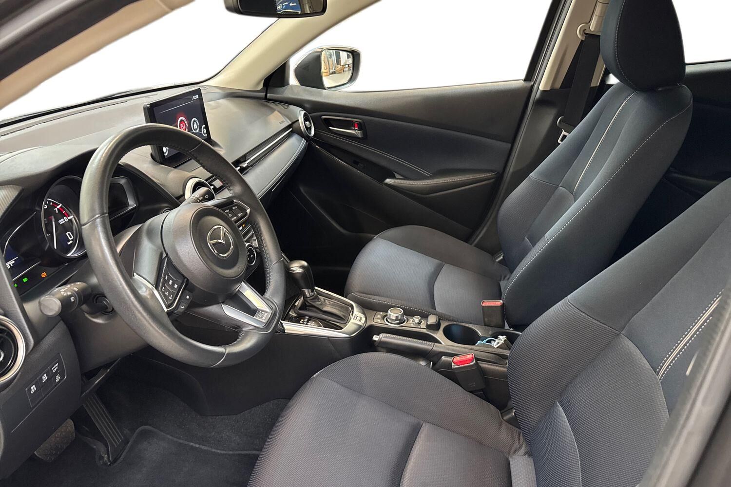 Billede af Mazda 2 1,5 Skyactiv-G Cosmo 90HK 5d 6g Aut.
