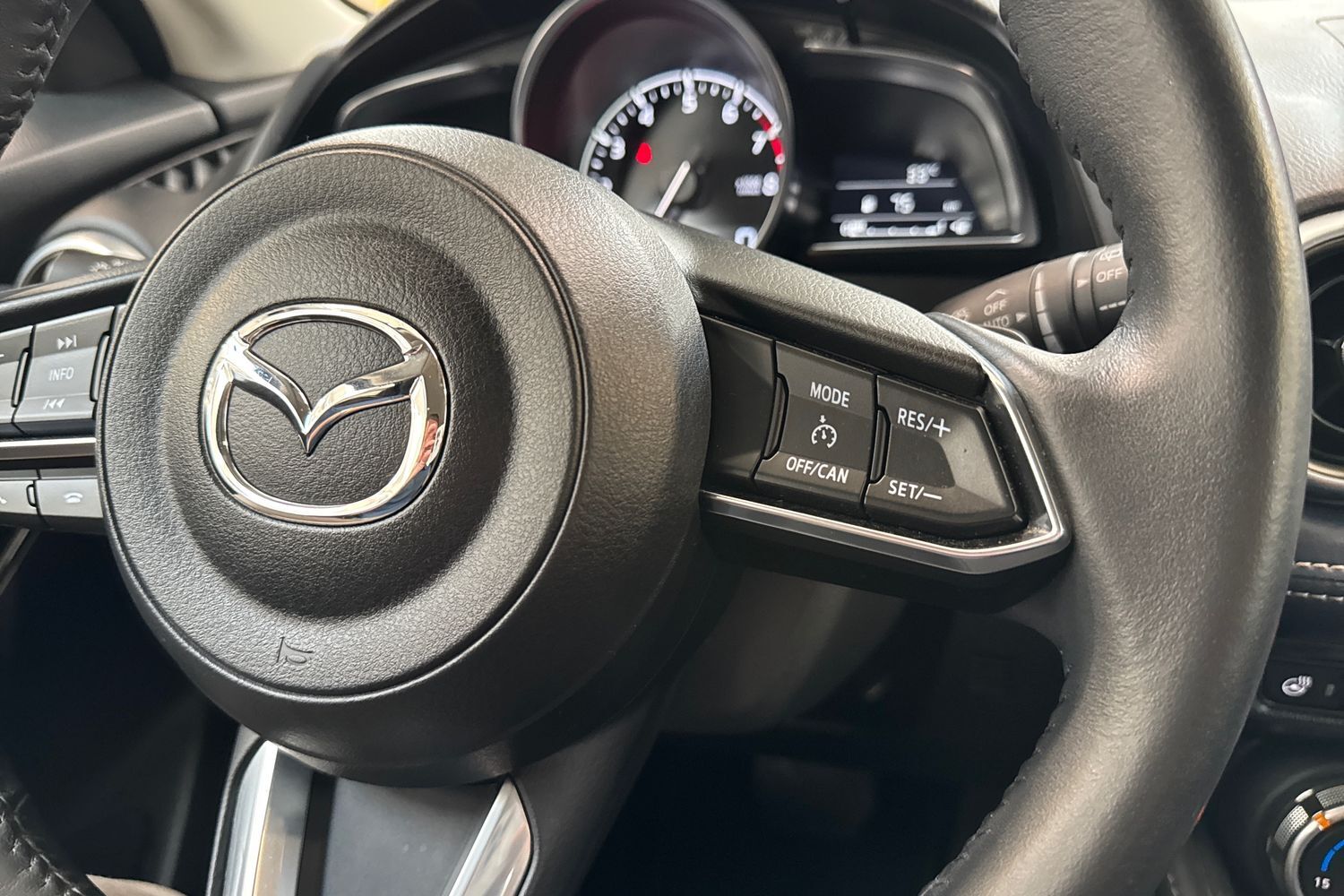 Billede af Mazda 2 1,5 Skyactiv-G Cosmo 90HK 5d 6g Aut.