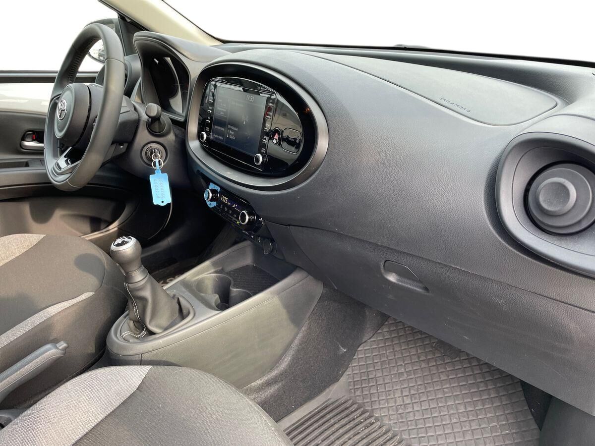 Billede af Toyota Aygo X 1,0 VVT-I Active 72HK 5d