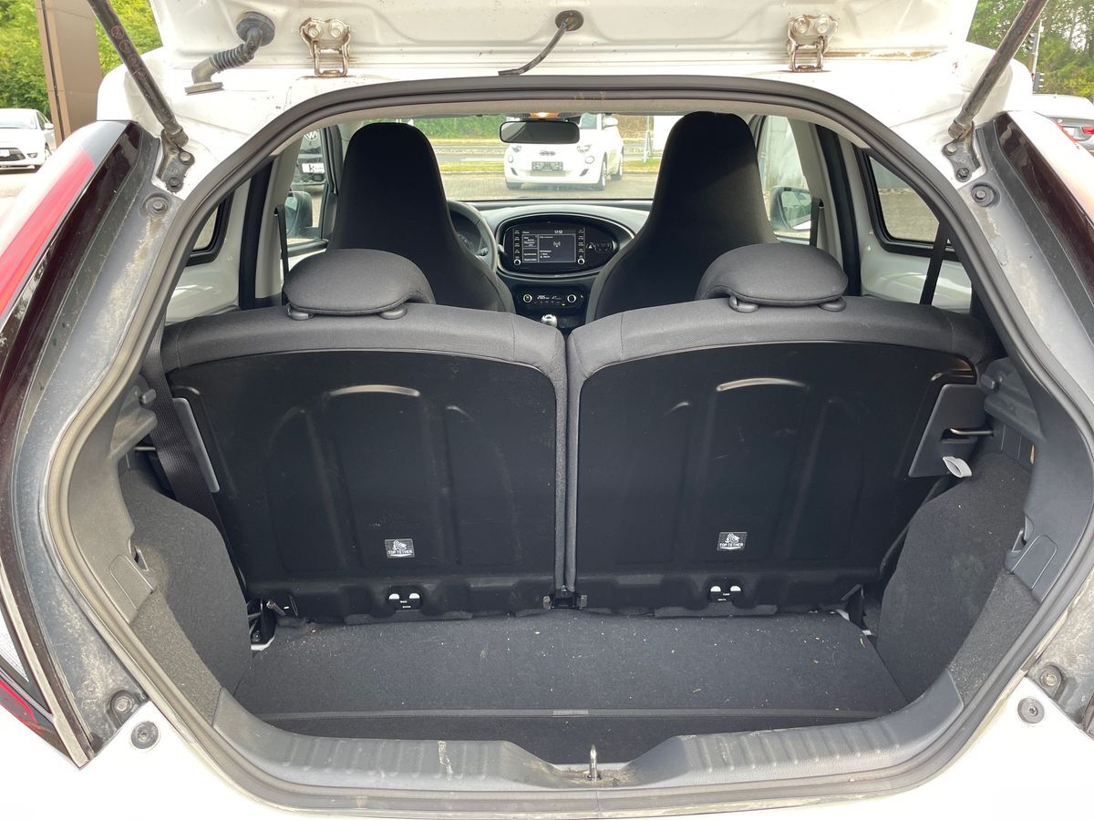 Billede af Toyota Aygo X 1,0 VVT-I Active 72HK 5d