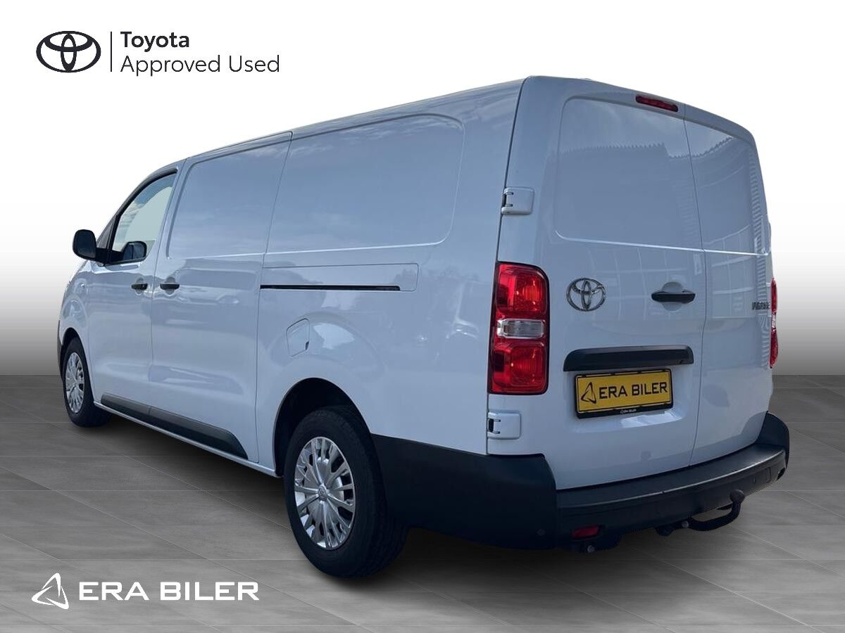 Billede af Toyota Proace Long 2,0 D Comfort Master To skydedør 144HK Van 8g Aut.