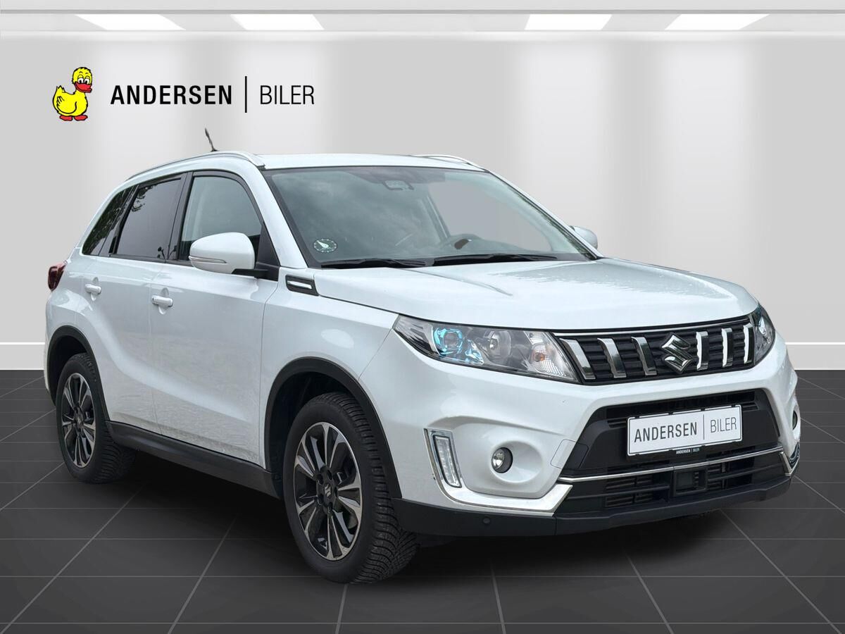 Billede af Suzuki Vitara 1,0 Boosterjet Adventure Holiday 112HK 5d 6g Aut.