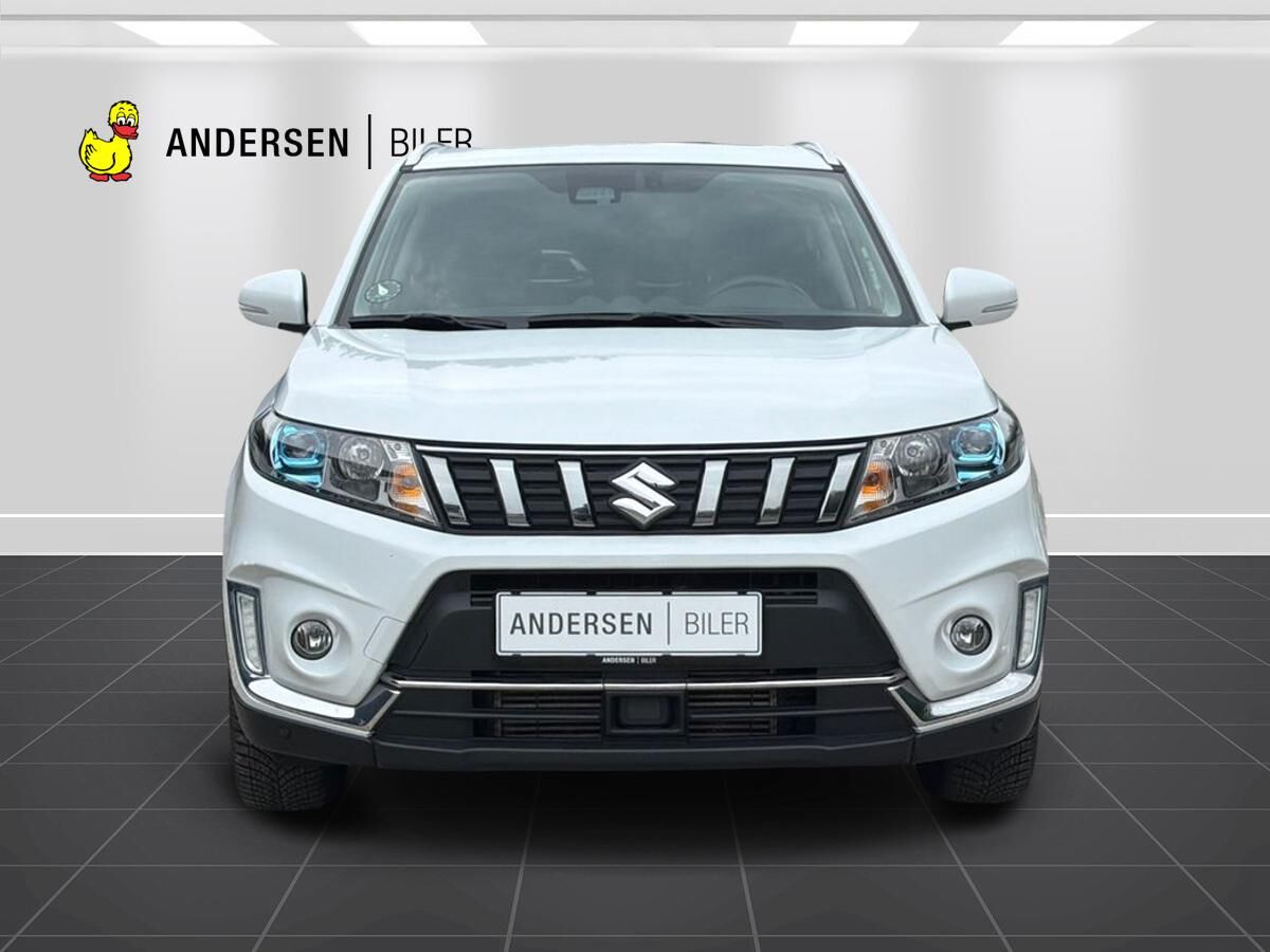 Billede af Suzuki Vitara 1,0 Boosterjet Adventure Holiday 112HK 5d 6g Aut.