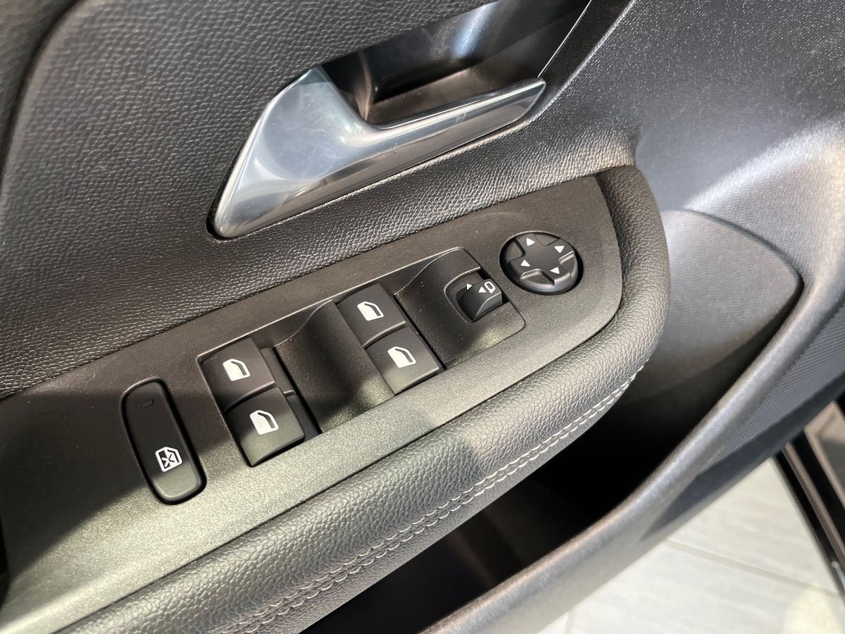 Billede af Opel Mokka 1,2 PureTech Blitz 130HK 5d 8g Aut.