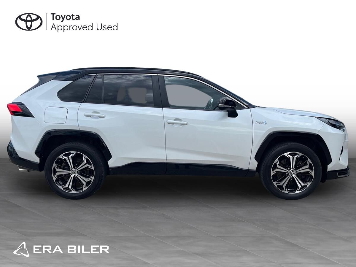 Billede af Toyota RAV4 Plug-in 2,5 Plugin-hybrid Executive AWD 306HK 5d 6g Aut.