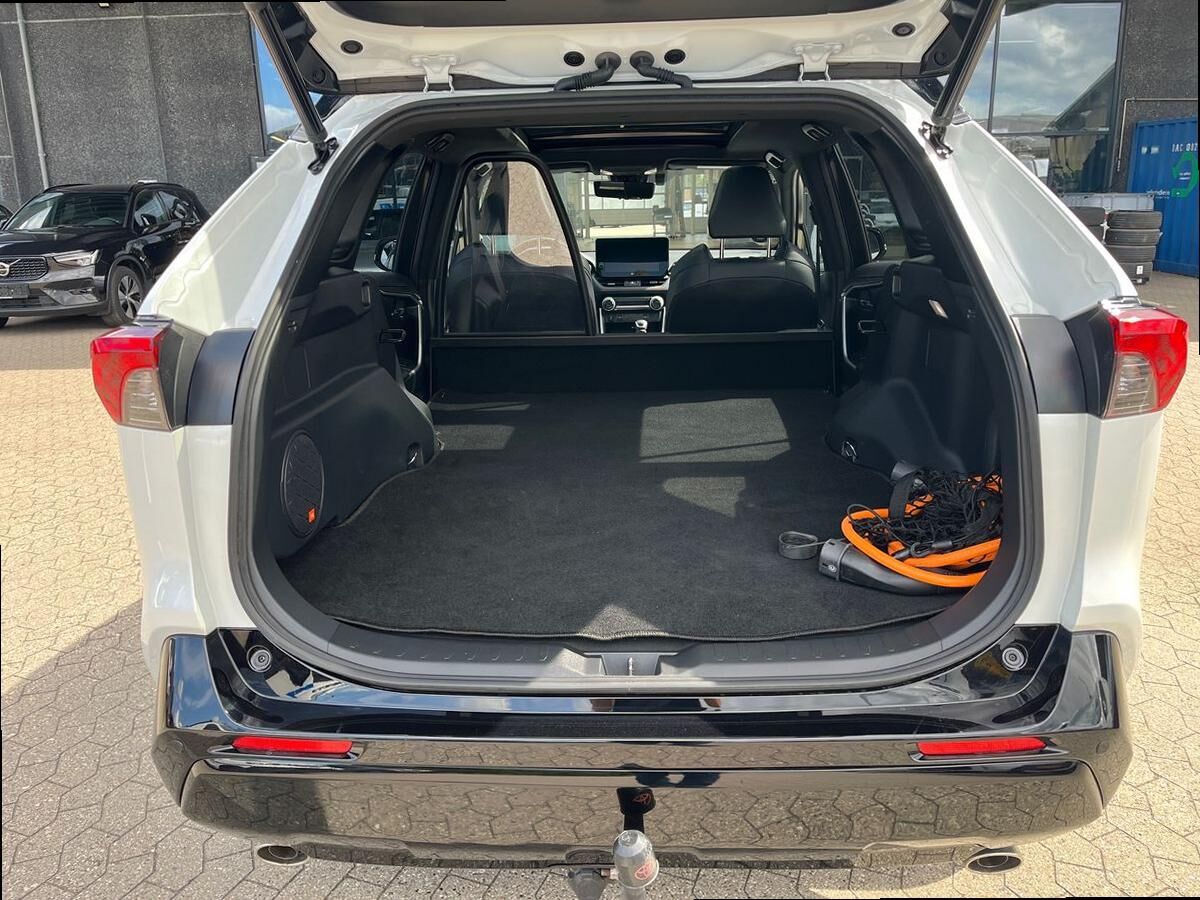 Billede af Toyota RAV4 Plug-in 2,5 Plugin-hybrid Executive AWD 306HK 5d 6g Aut.